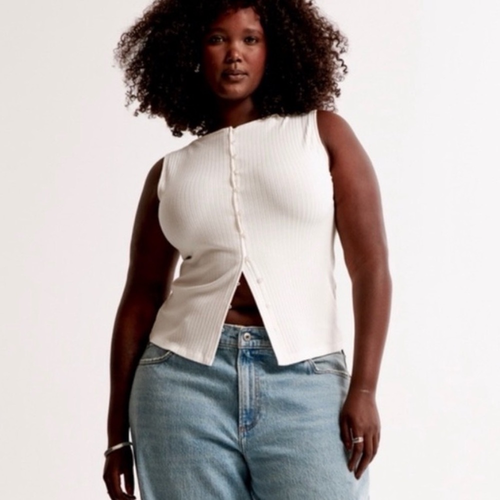 Wide Rib Button-Through Slash Top